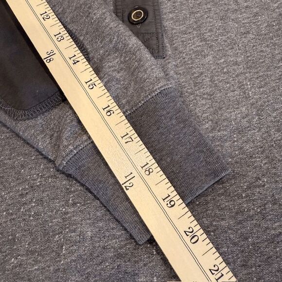 Marc by Marc Jacobs Ash Brown Henley Elbow Patches Raw Hem 3/4 Sleeve Small - Picture 9 of 10